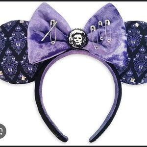 DISNEY HAUNTED MANSION MINNIE EARS